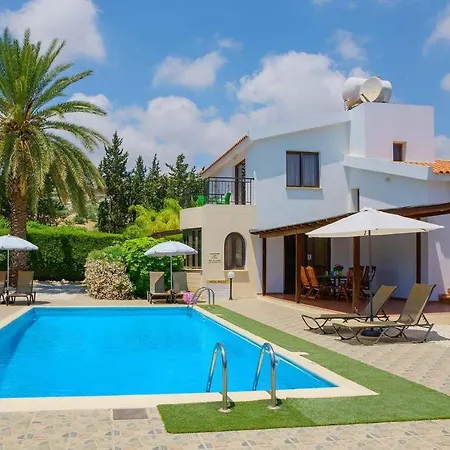 Olympia Villa Coral Bay